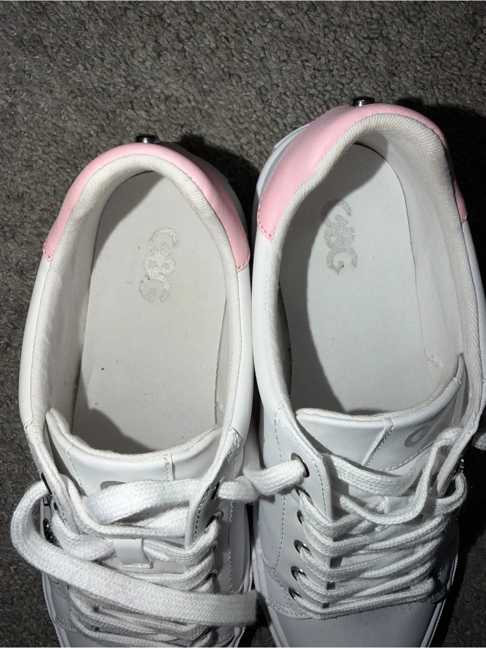 Guess White Sneakers with Pink Heel and Metallic Stud Accents